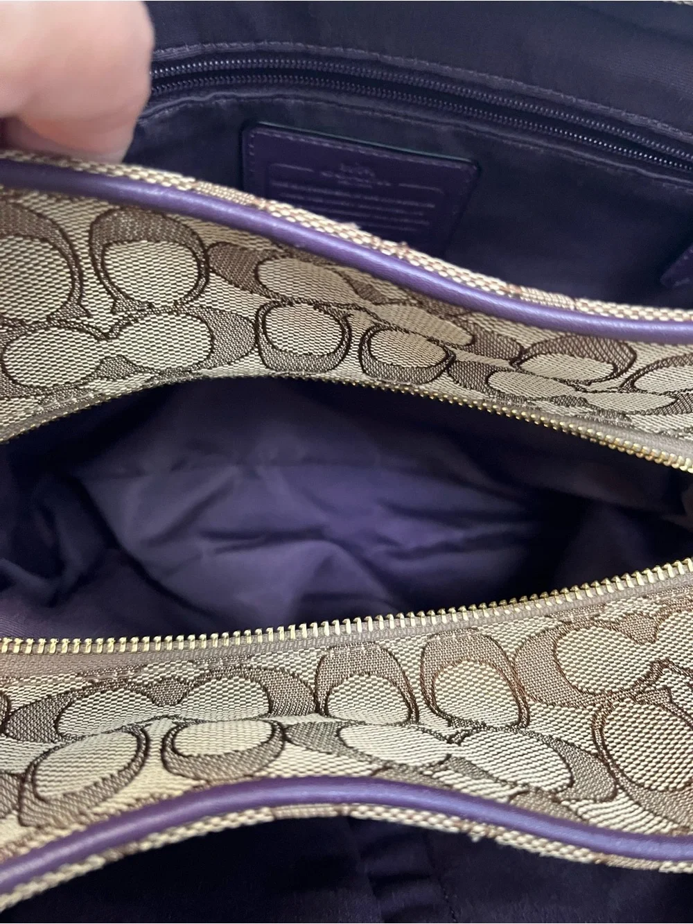 Coach Brown Signature Jacquard Shoulder Bag with Purple Trim. 3 compartments.GUC